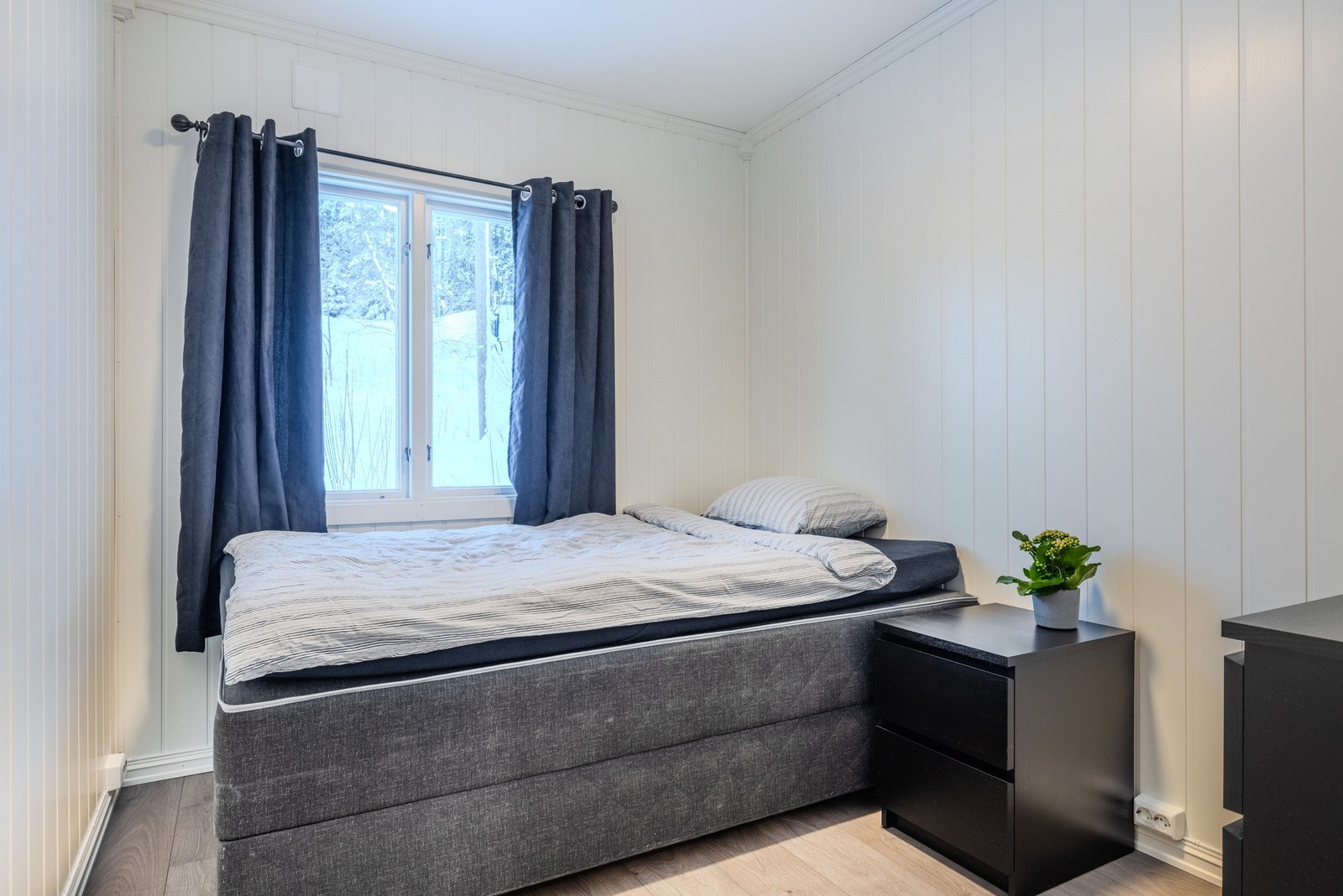 Soverom nr. 2. Galleribilde