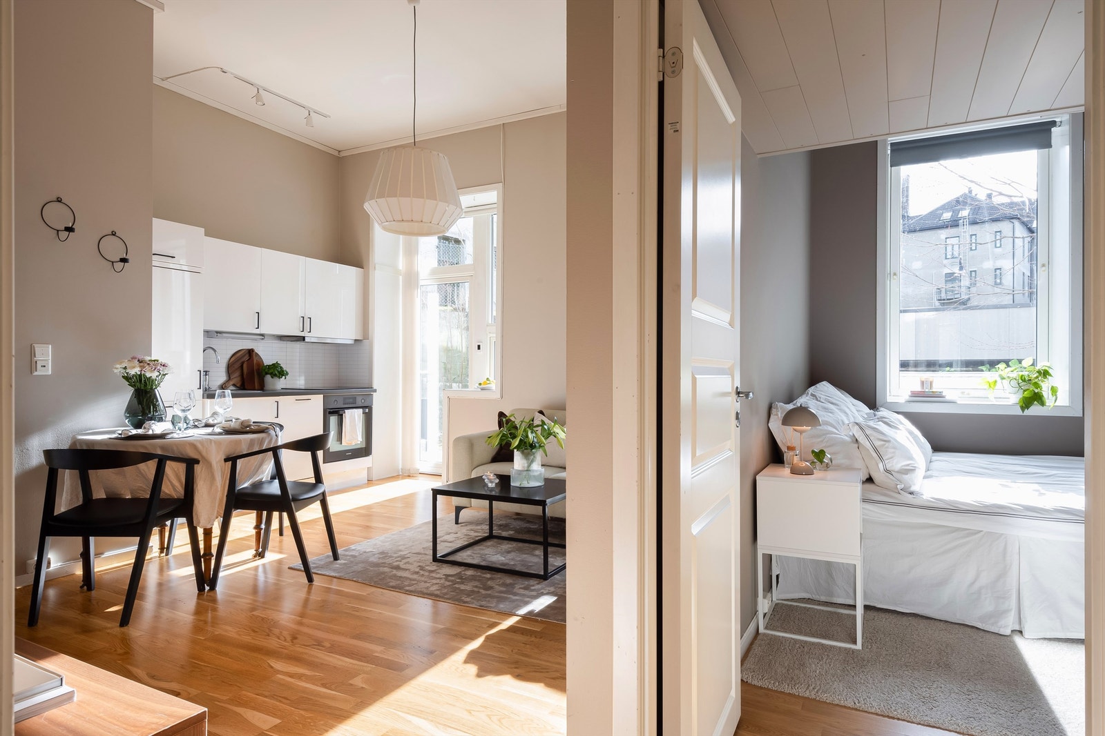 Leiligheten er tilknyttet Sameiet Nonnegata 32 og har lave felleskostnader. Galleribilde
