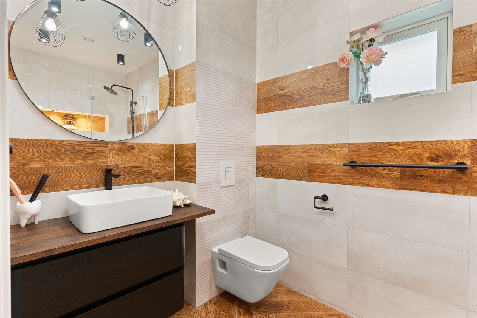 Badet er pene detaljer og gir en liten spafølelse. Galleribilde