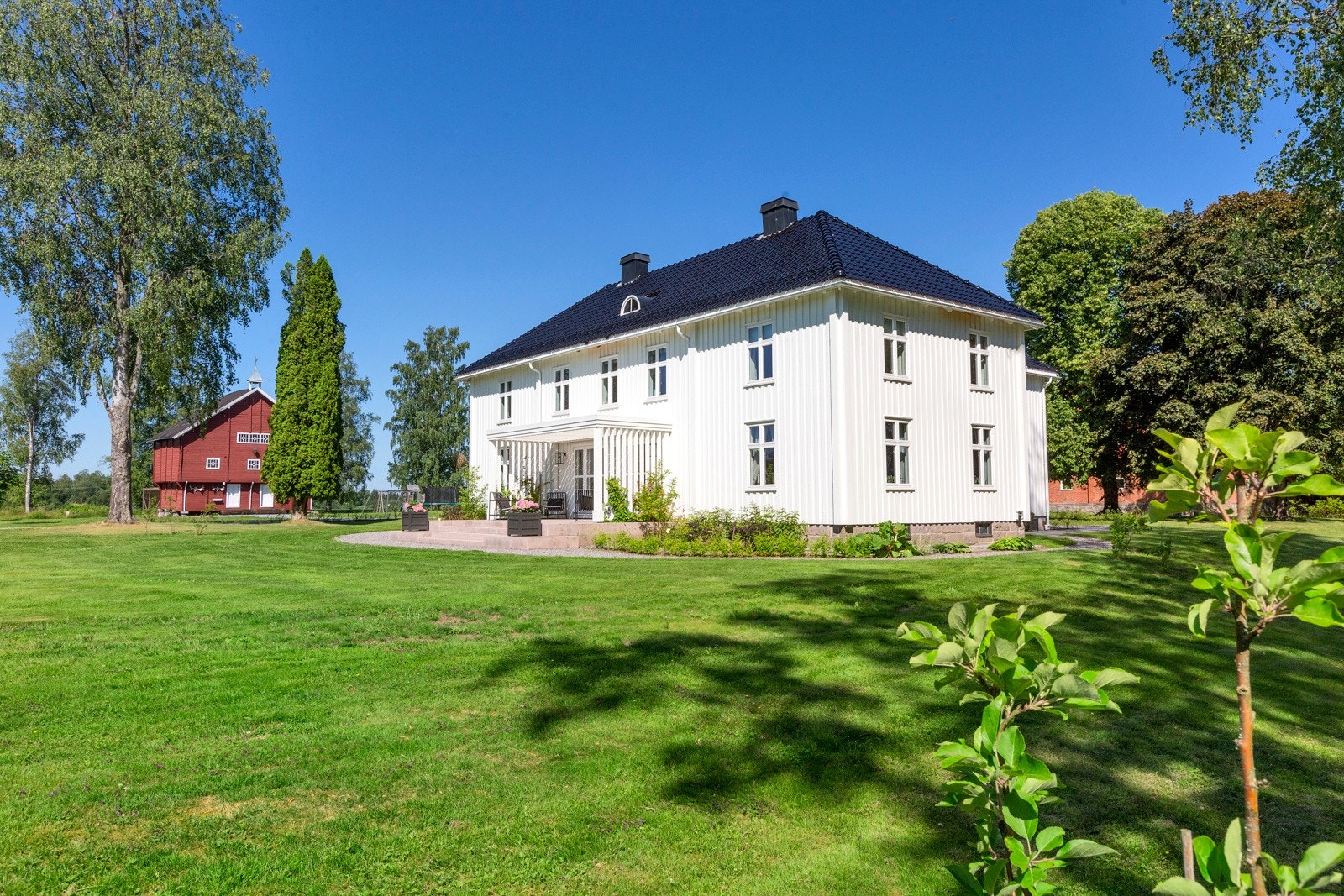 Velkommen til Rød gård, 30 minutter fra Oslo og 20 min fra Gardermoen Galleribilde