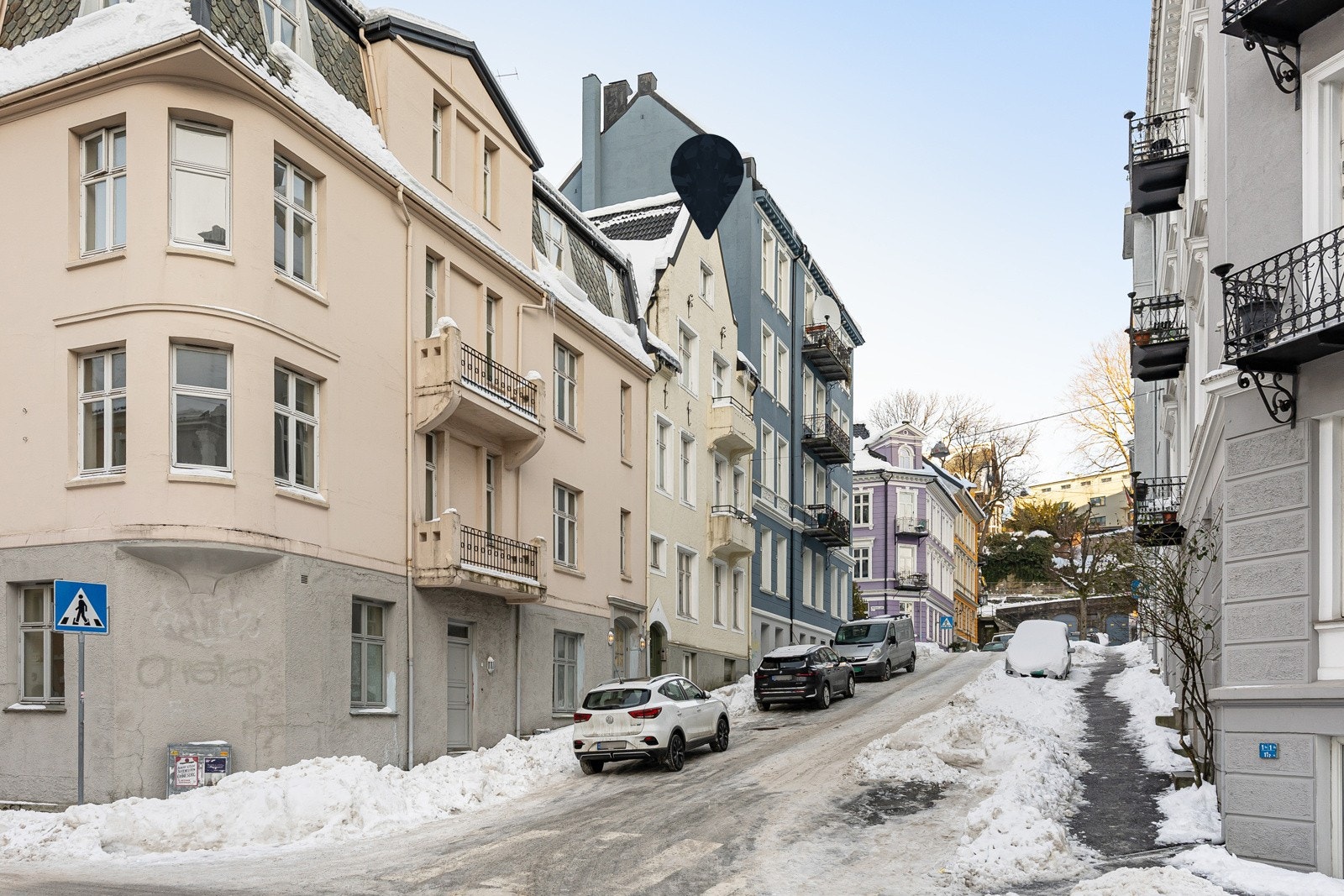Soneparkering like utenfor døren - Velkommen på visning! Galleribilde
