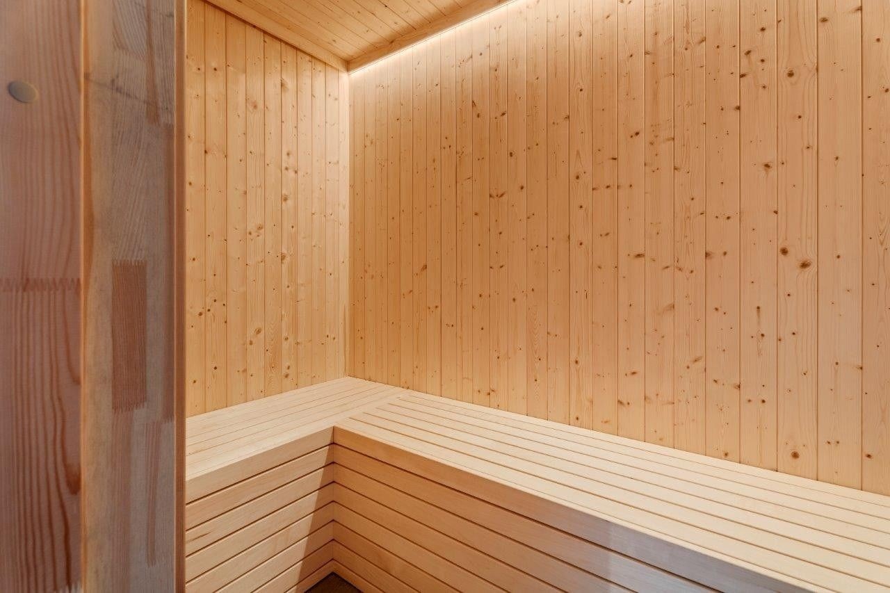 ... og badstue Galleribilde