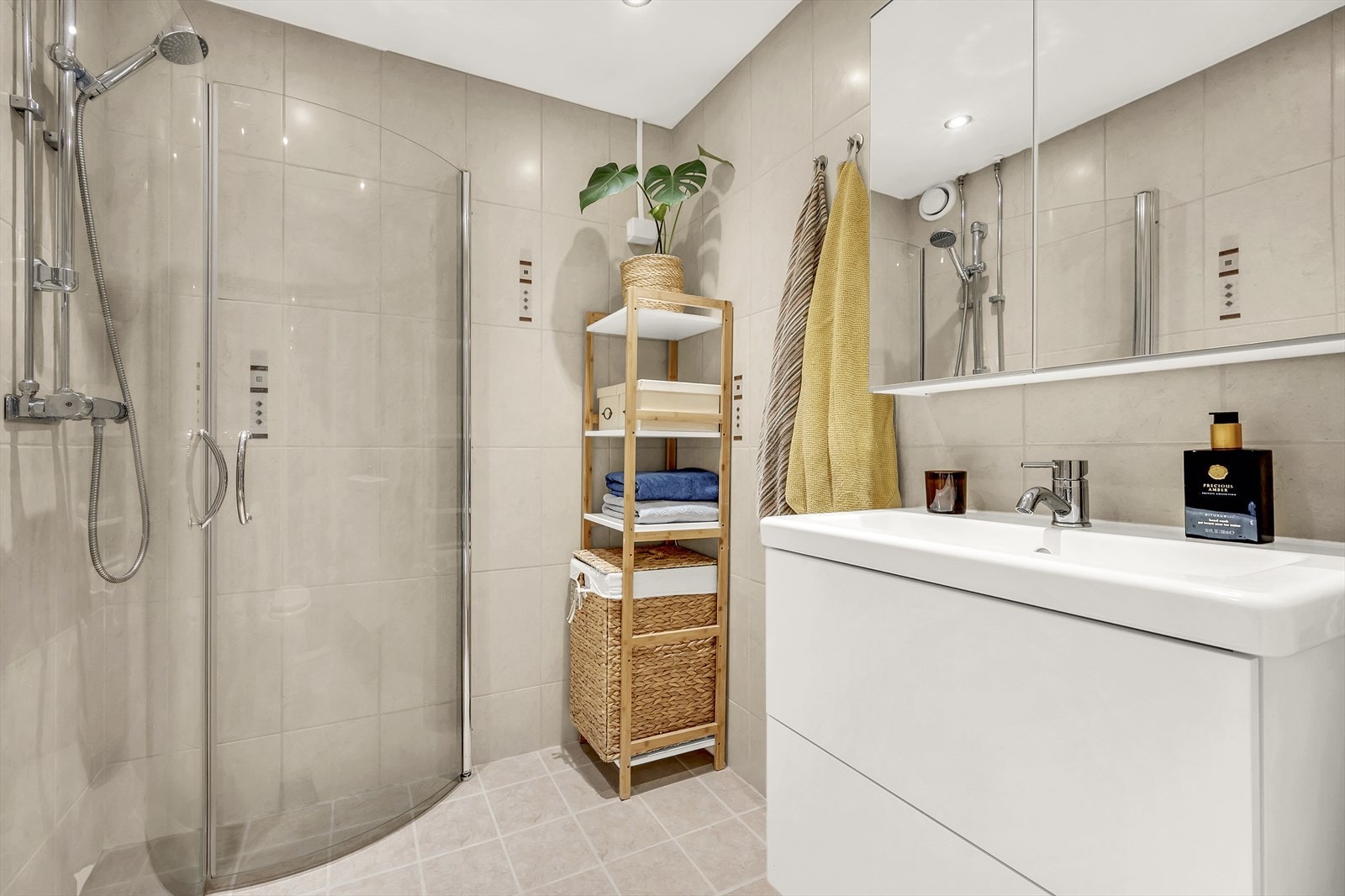 I 2022 ble det montert nytt baderomsmøbel. Galleribilde