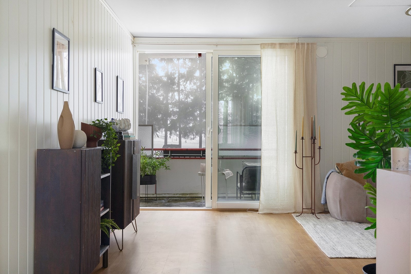 Leiligheten er lys og gjennomgående med en svært god planløsning. Galleribilde