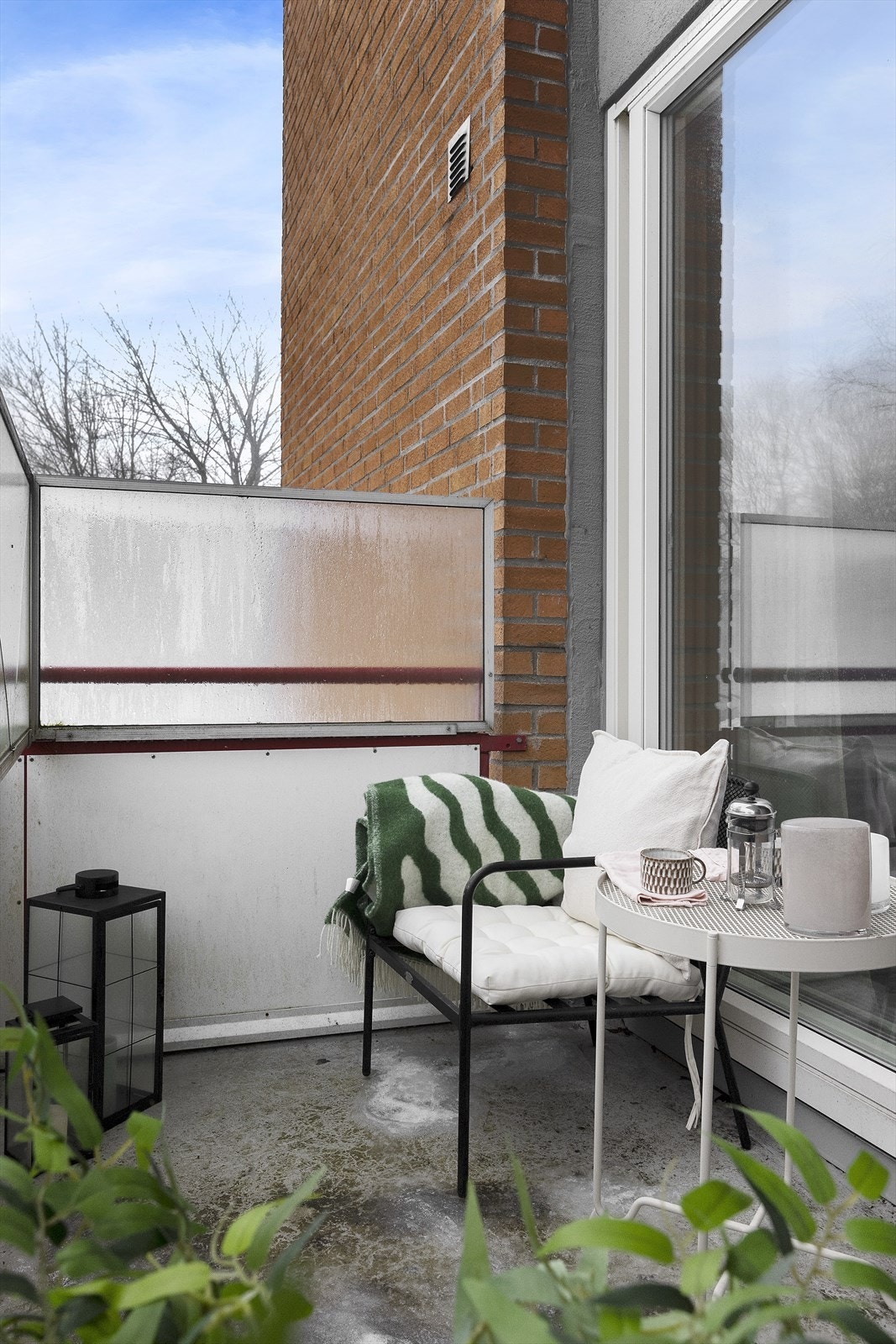 God plass til utemøbler. Galleribilde