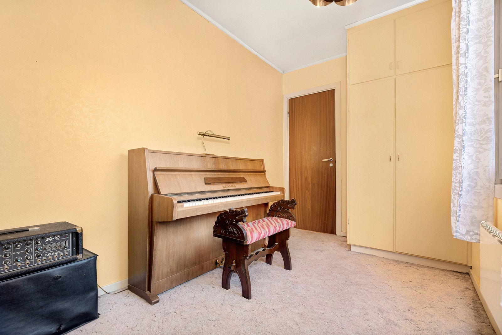 Stort nok for hjemmekontor, musikkrom, barnerom eller gjesterom. Galleribilde