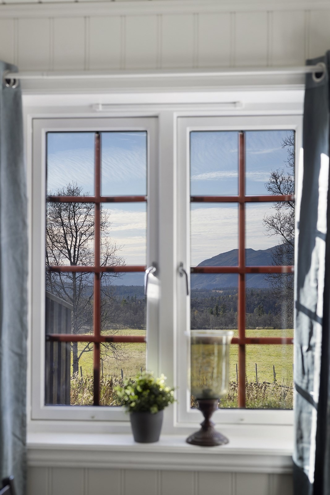 Uttsikten fra spisebord Galleribilde