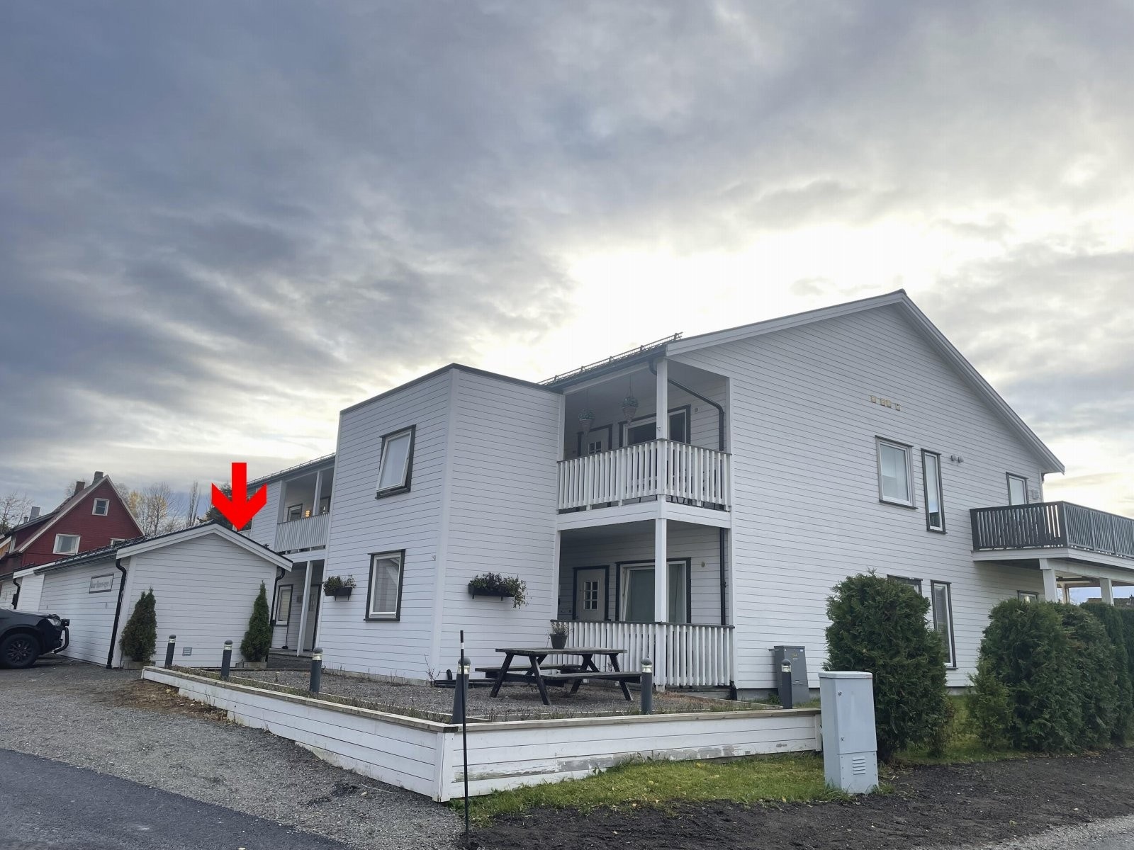 Sparbu - Fint holdt 3-romsleilighet i 1. etg. med garasje Galleribilde