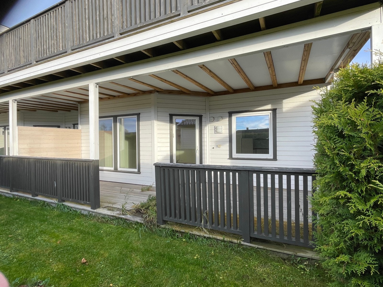 Sparbu - Fint holdt 3-romsleilighet i 1. etg. med garasje Galleribilde