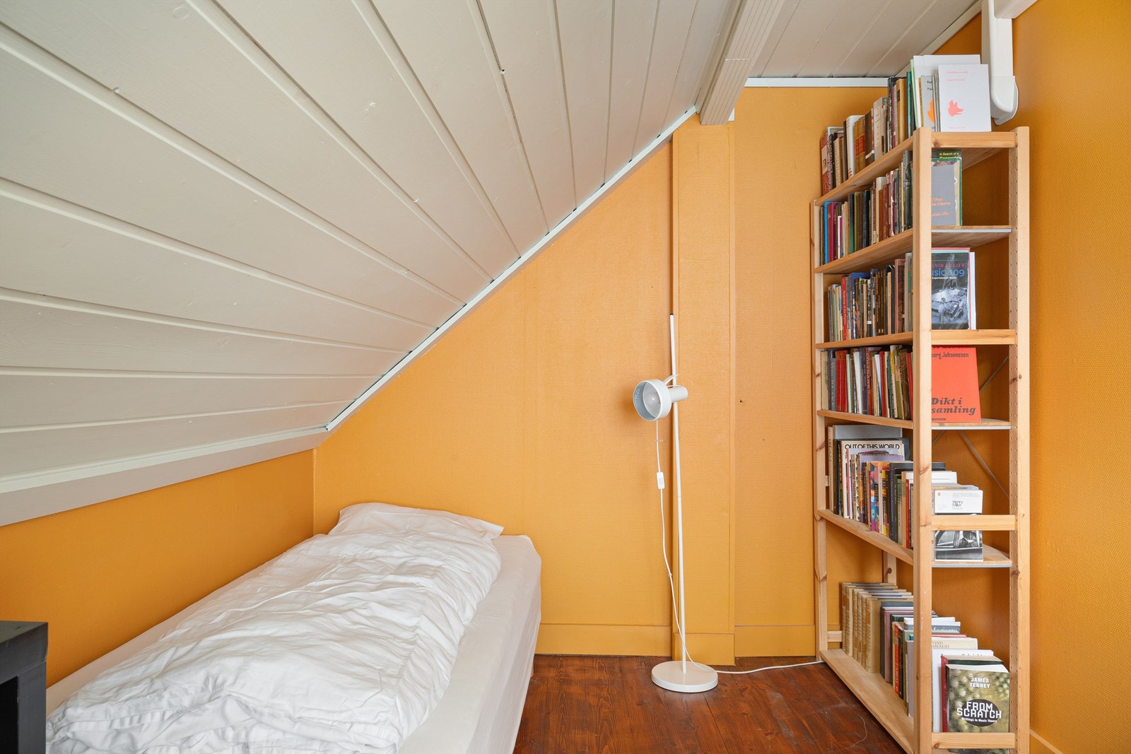 Soverom. Galleribilde