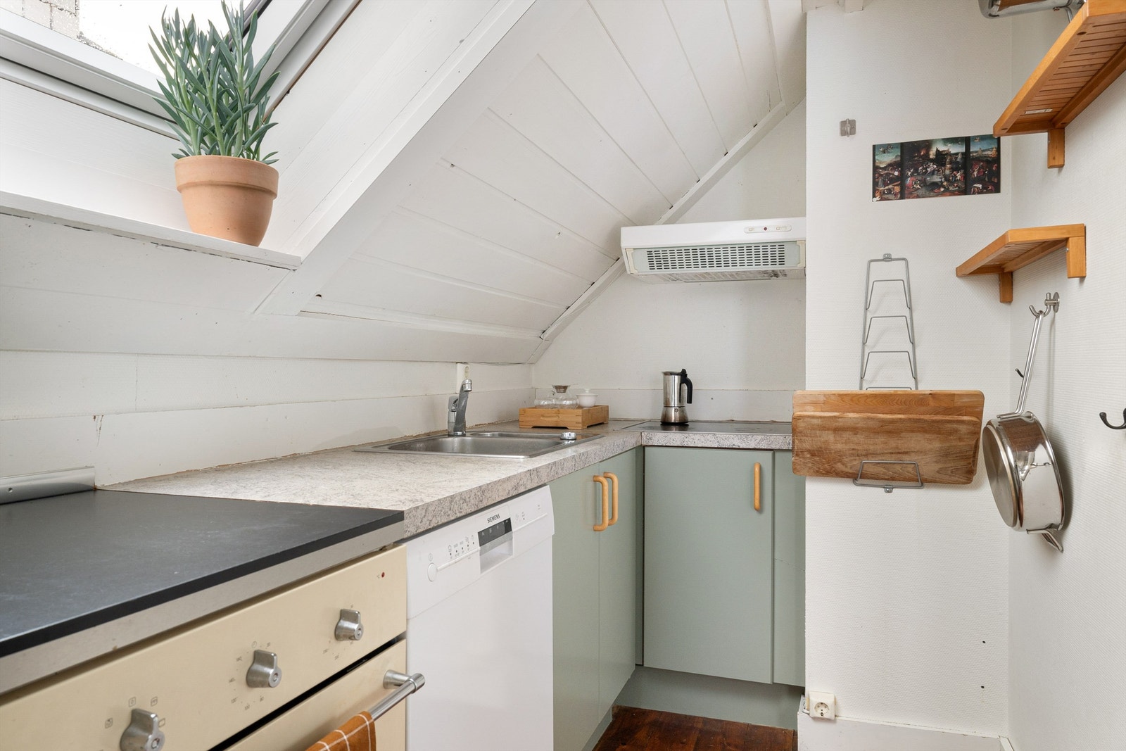 Hvitevarer er inkludert i handelen. Galleribilde