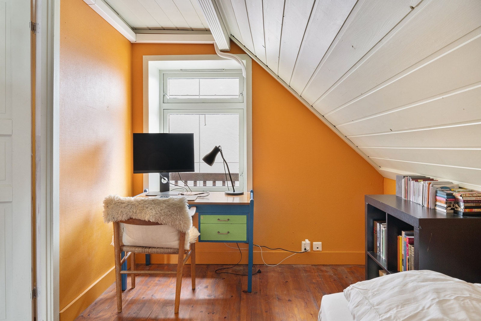 Plass til en kontorpult! Galleribilde