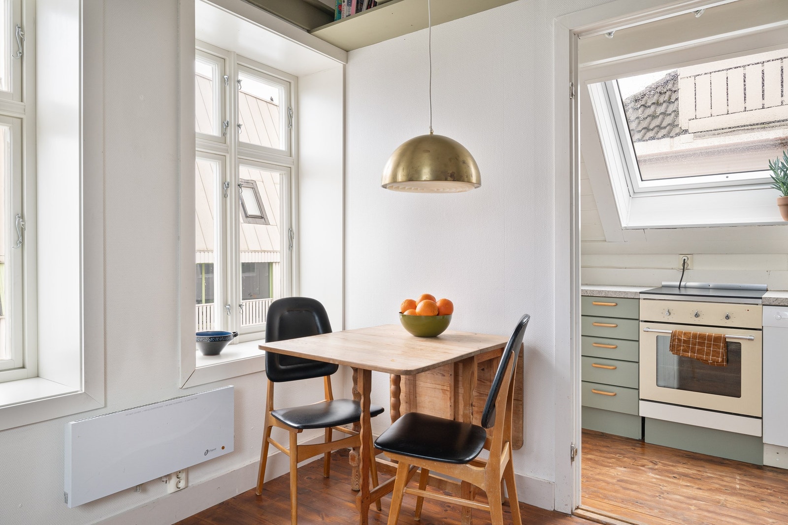 Plass til spisebord. Galleribilde