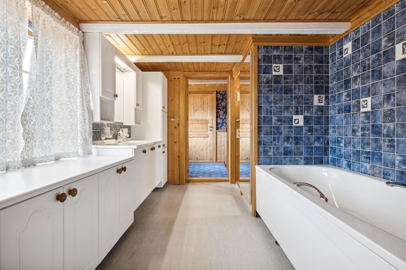 Baderom 2 etg (Rådhusgata 25, hovedhus) Galleribilde