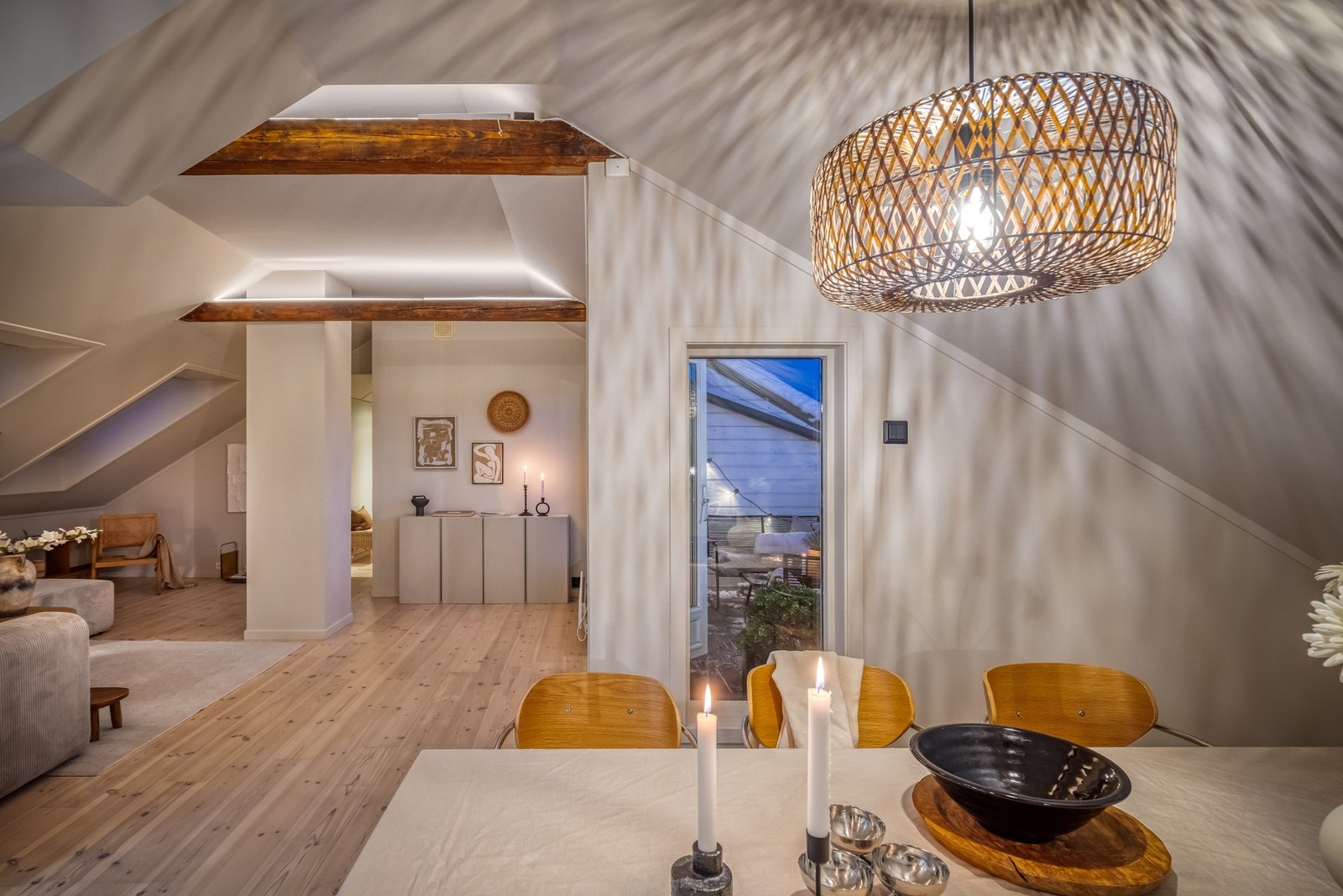 Likevel er det tydelig soneinndeling og gode møbleringsmuligheter. Galleribilde