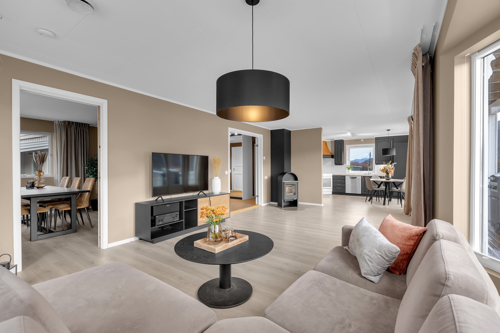 Sisestuen er i egen avdeling innenfor dagligstuen Galleribilde