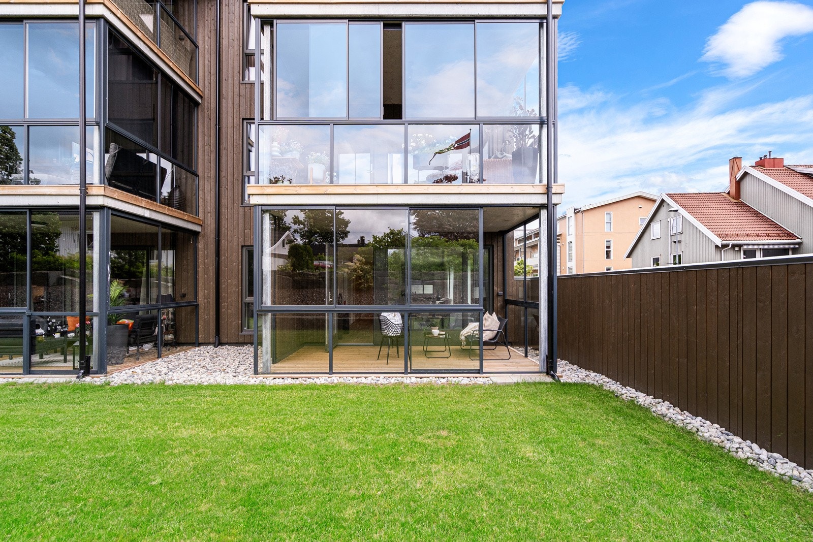 Stilren fasade Galleribilde