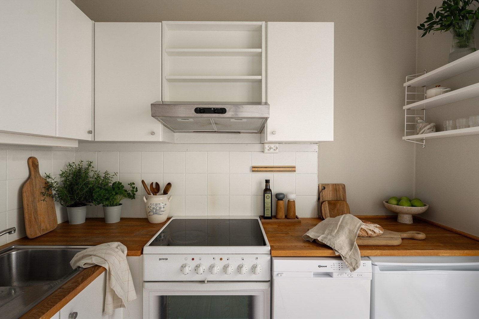 Varmtvann er inkludert i felleskostnadene. Galleribilde