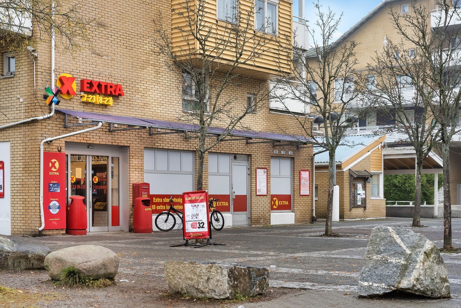 Her bor du midt i mellom Ekstra og Rema 1000 Bjørndal. Det tar få mintuter å gå. Galleribilde