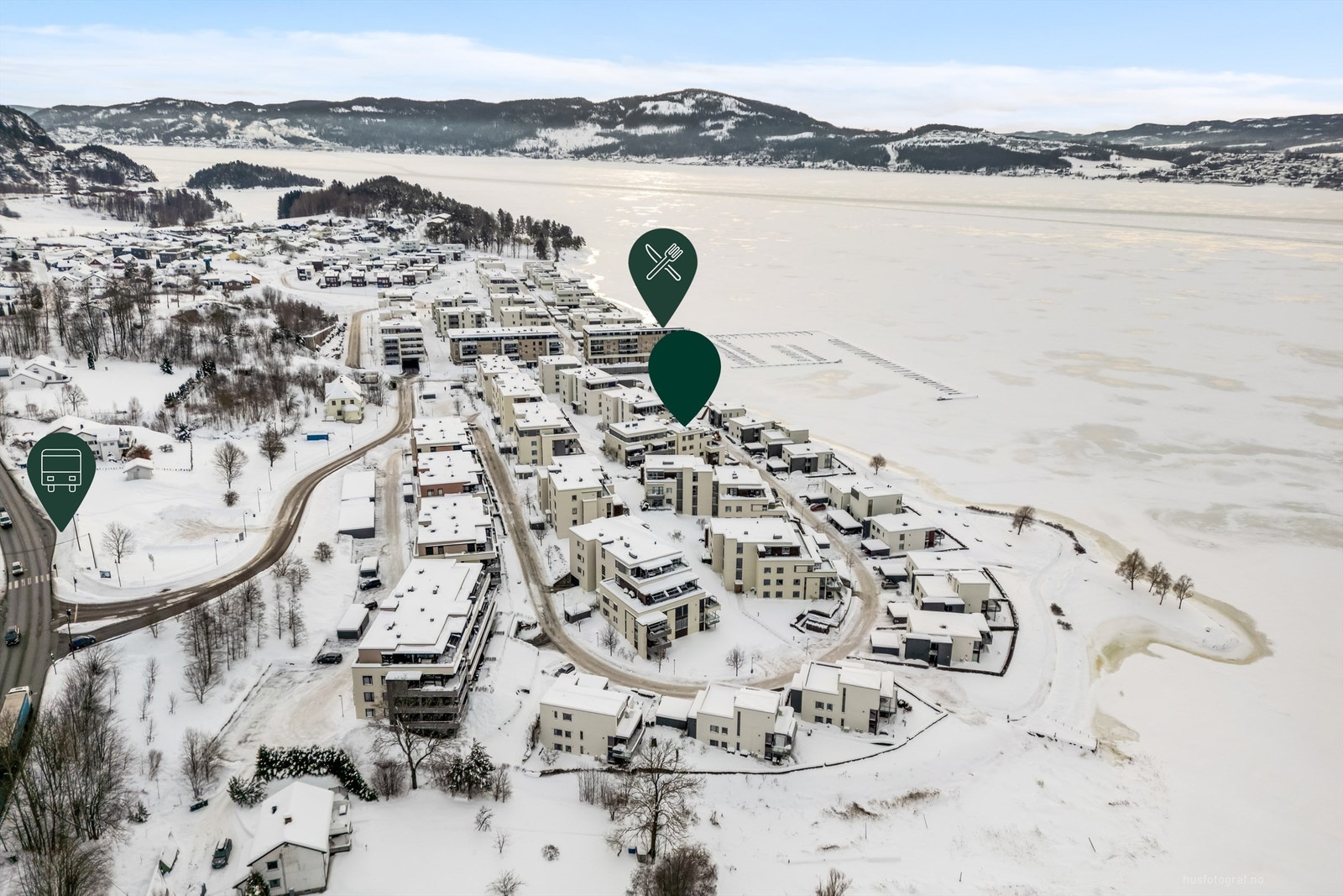 Engersand Havn har en praktfull beliggenhet sørvest mot Drammensfjorden med strandlinje, båthavn og meget gode solforhold Galleribilde
