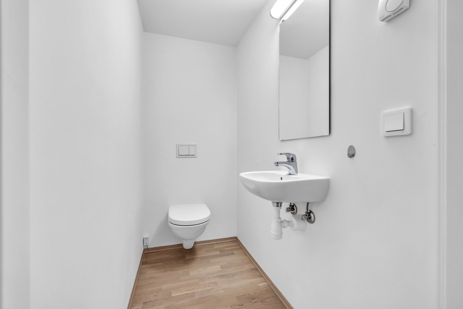 Leiligheten har et ekstra toalettrom. Galleribilde