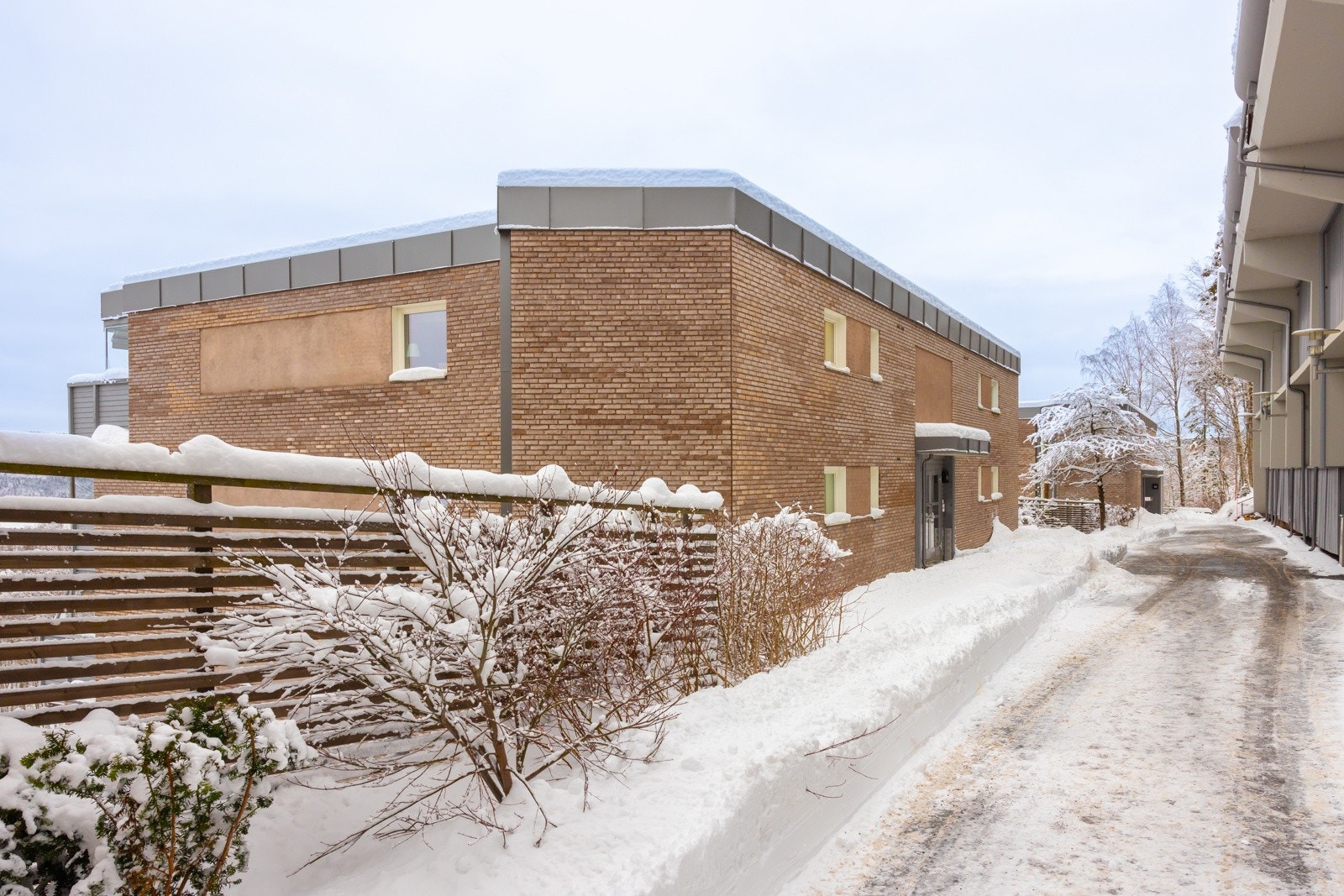 Liabakken er et godt driftet sameie og har bl.a. vunnet OBOS-prisen for sin vellykkede rehabilitering av fasader og uterom. Galleribilde