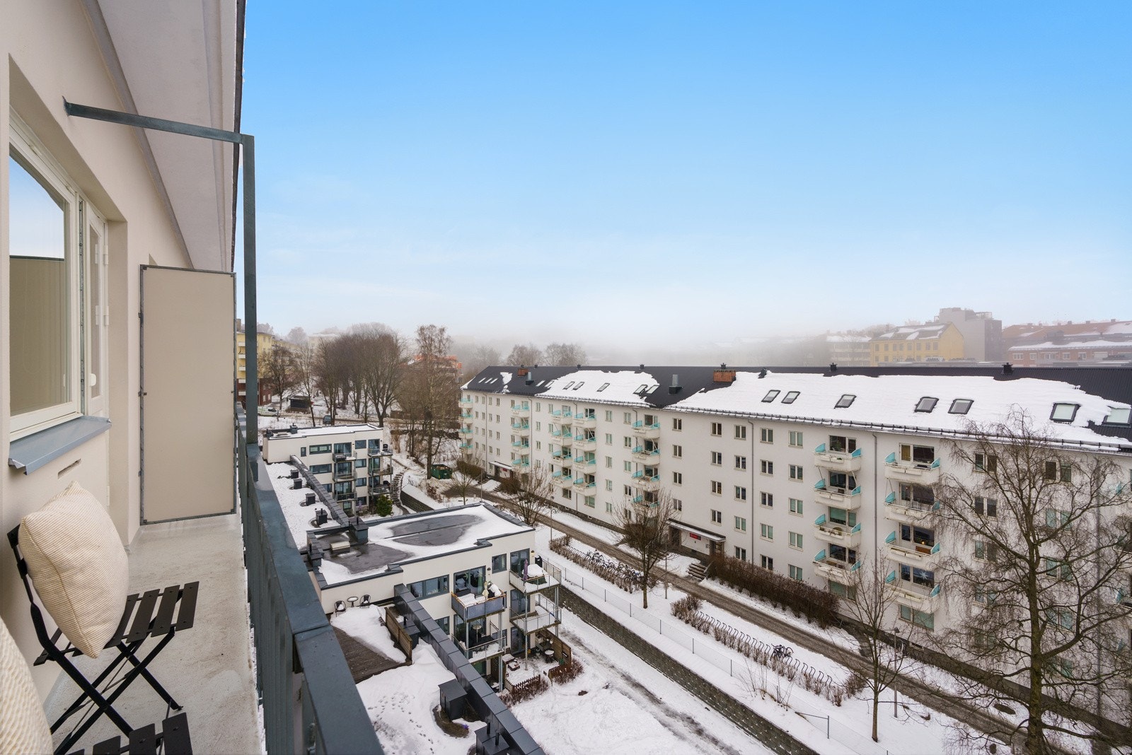 Utsyn fra brannbalkong. Galleribilde