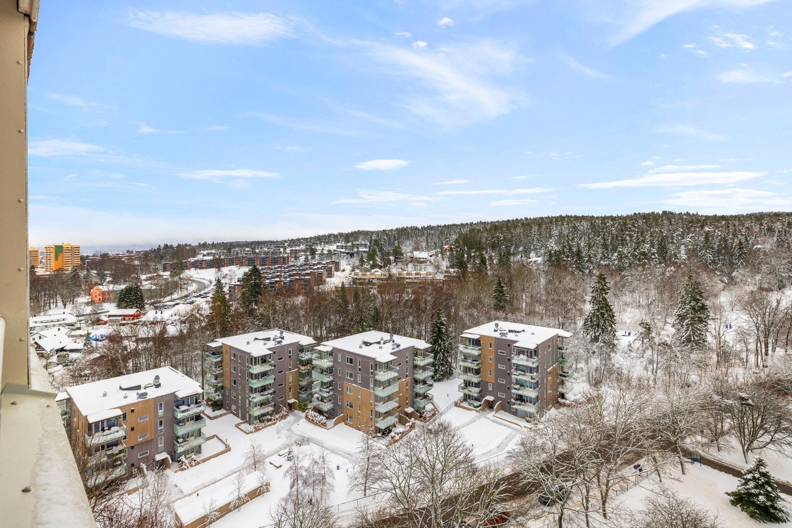 Utsikt fra balkong Galleribilde