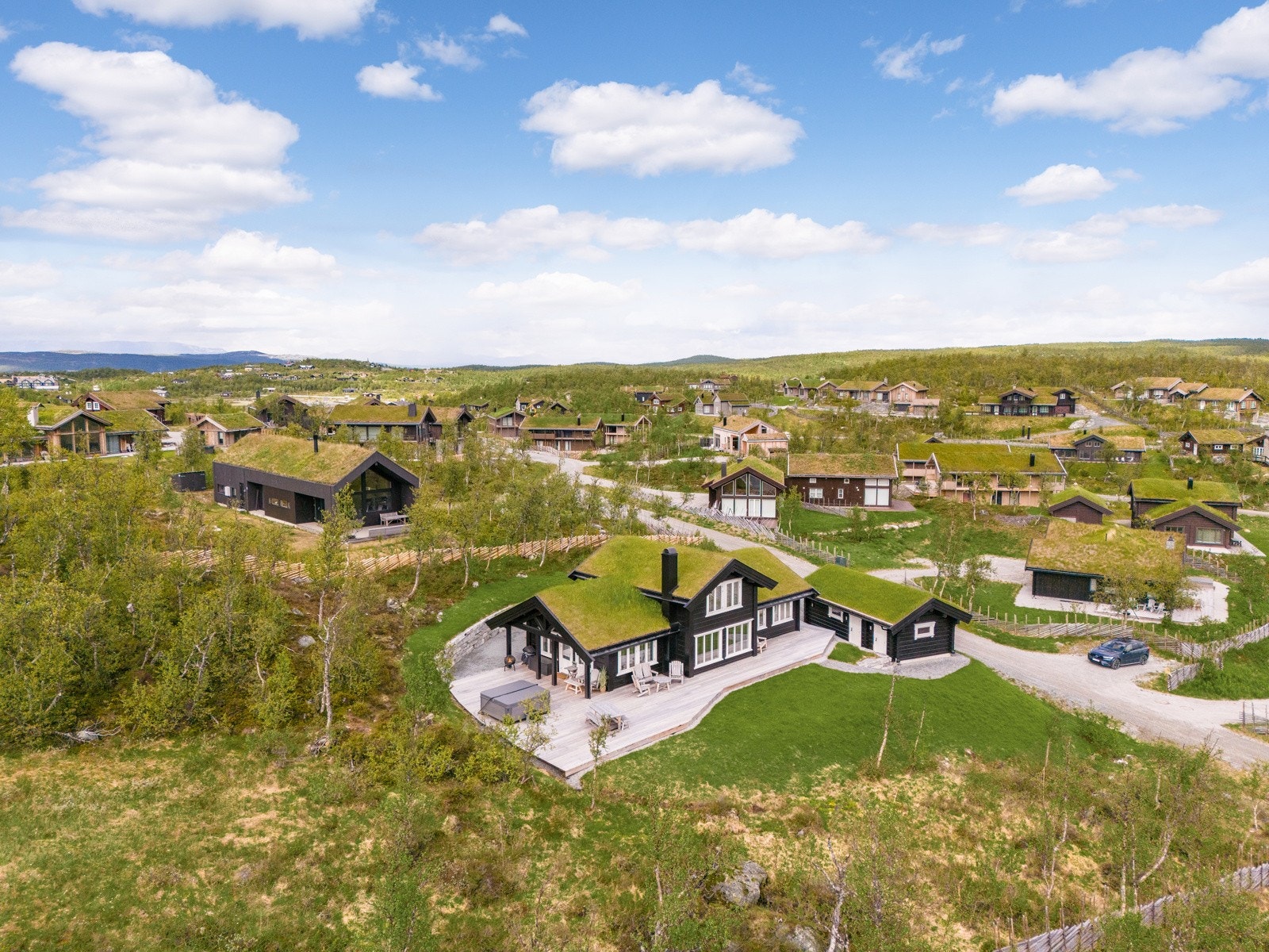 Flott eiendom med opparbeidet tomt og nydelig beliggenhet Galleribilde