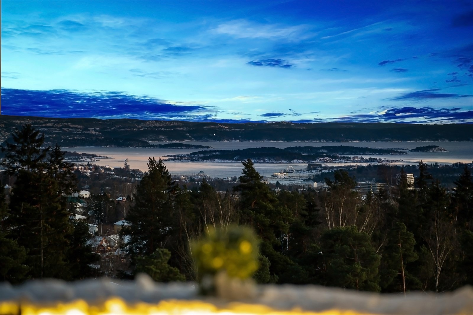 Når kvelden senker seg, får du en fantastisk utsikt over Oslo Galleribilde