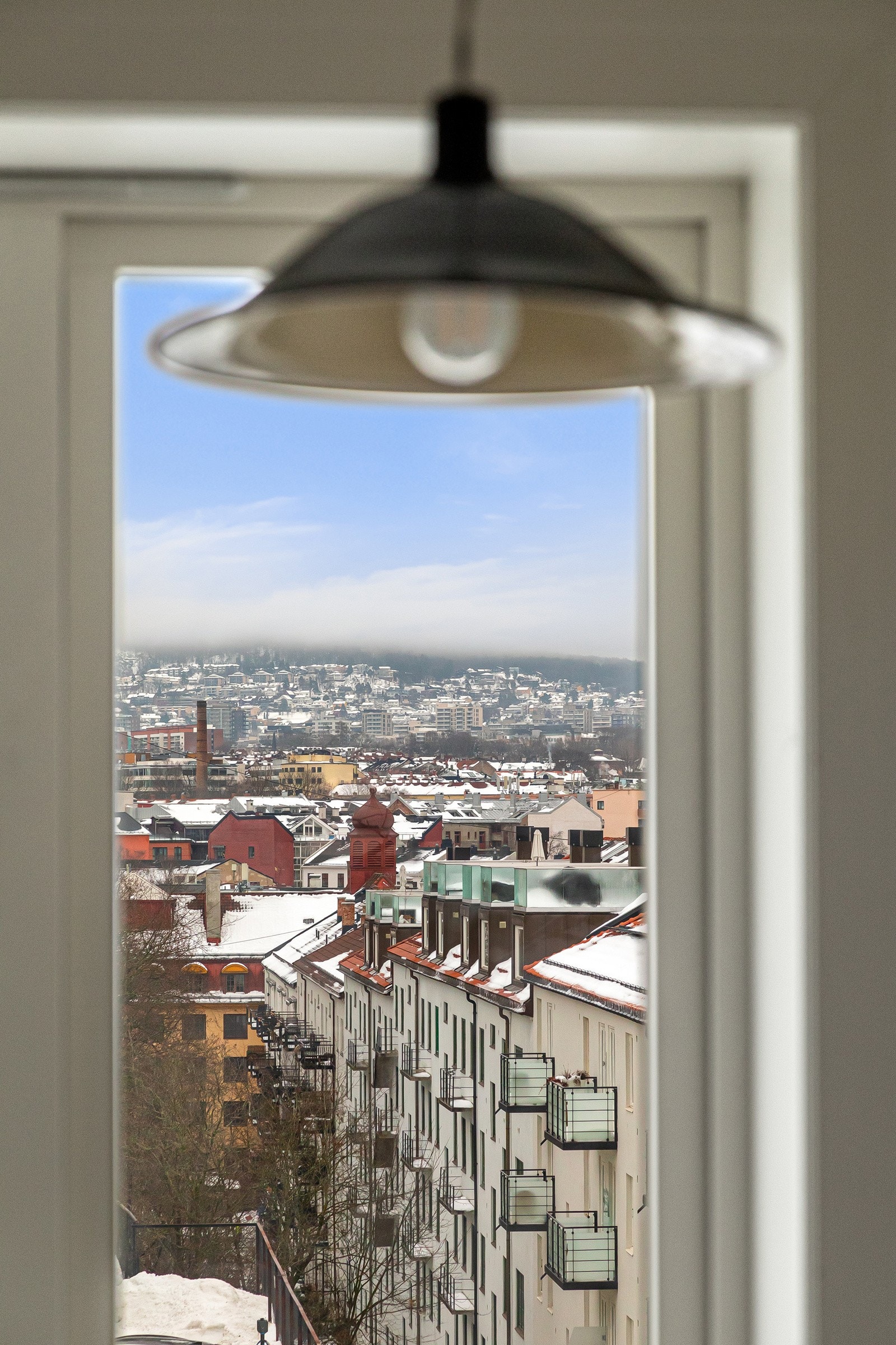 Det er også flott utsikt fra kjøkkenvinduet! Galleribilde