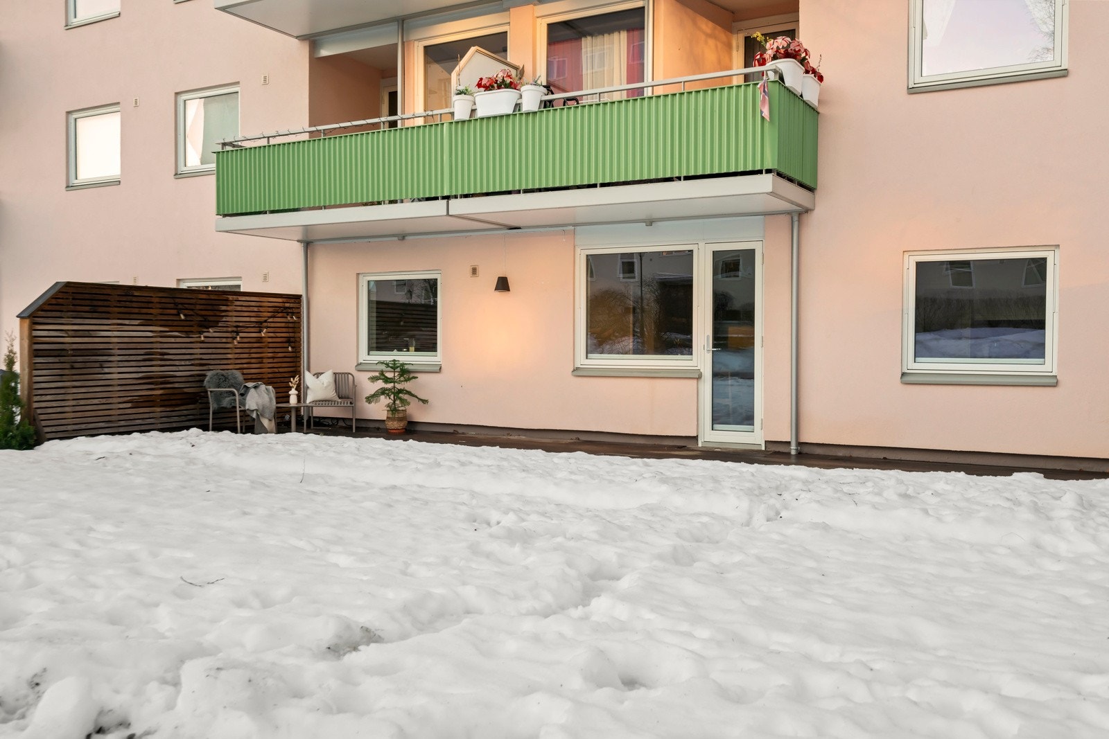 Dette er en sørvendt platting med gode lysforhold. Galleribilde