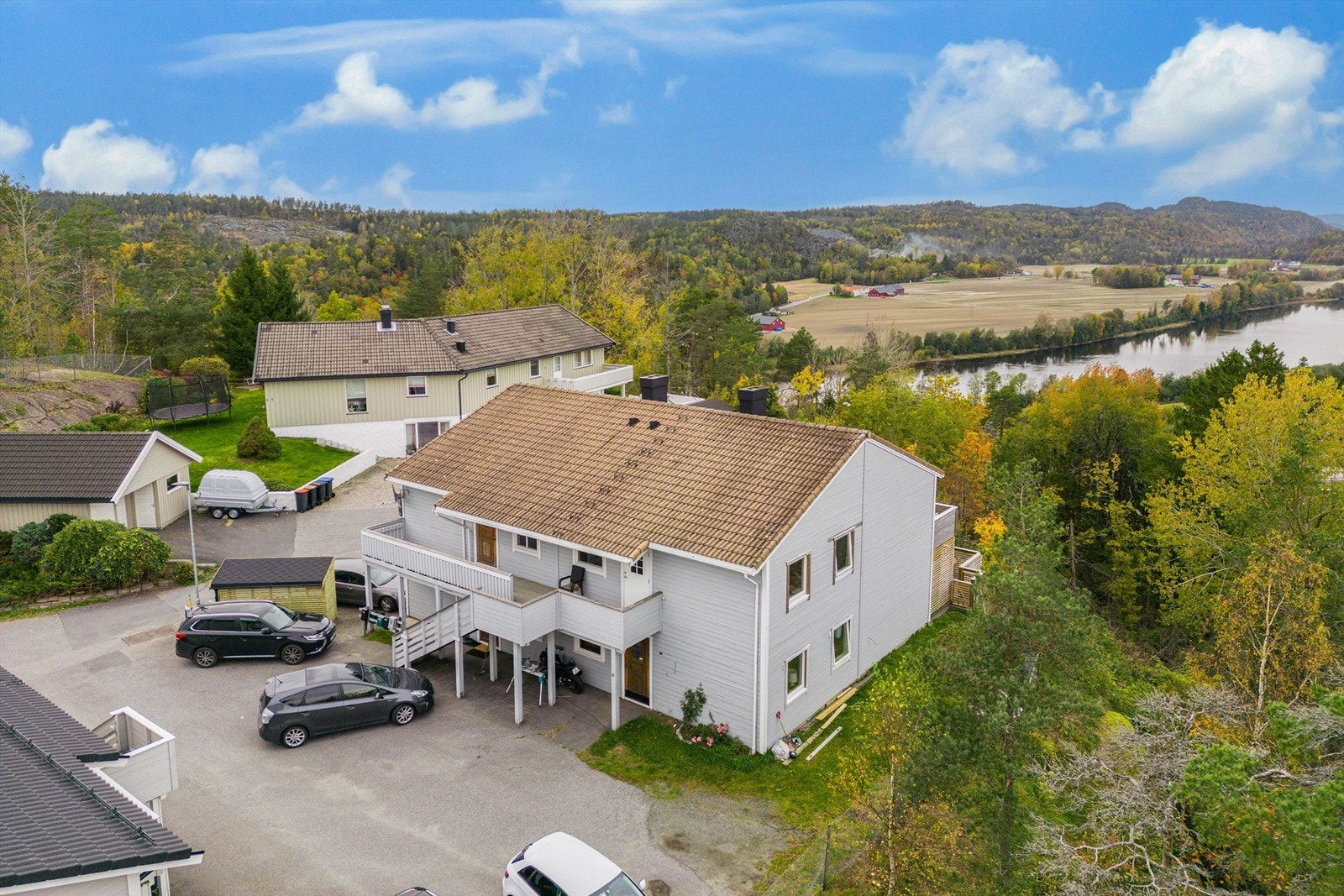Fasade inngangsparti Galleribilde