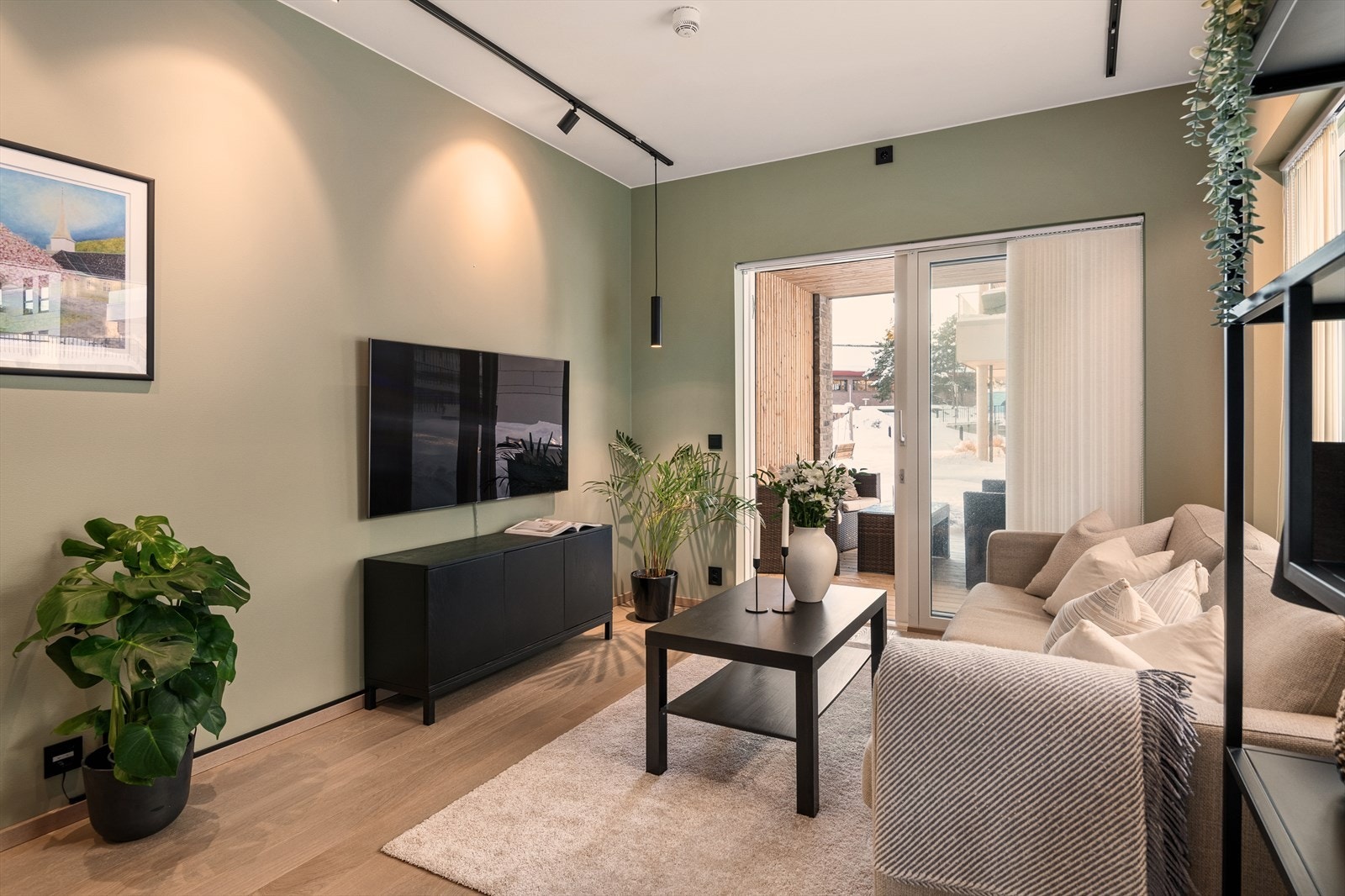 Boligen har balansert ventilasjon og a-konto fjernvarme. Galleribilde