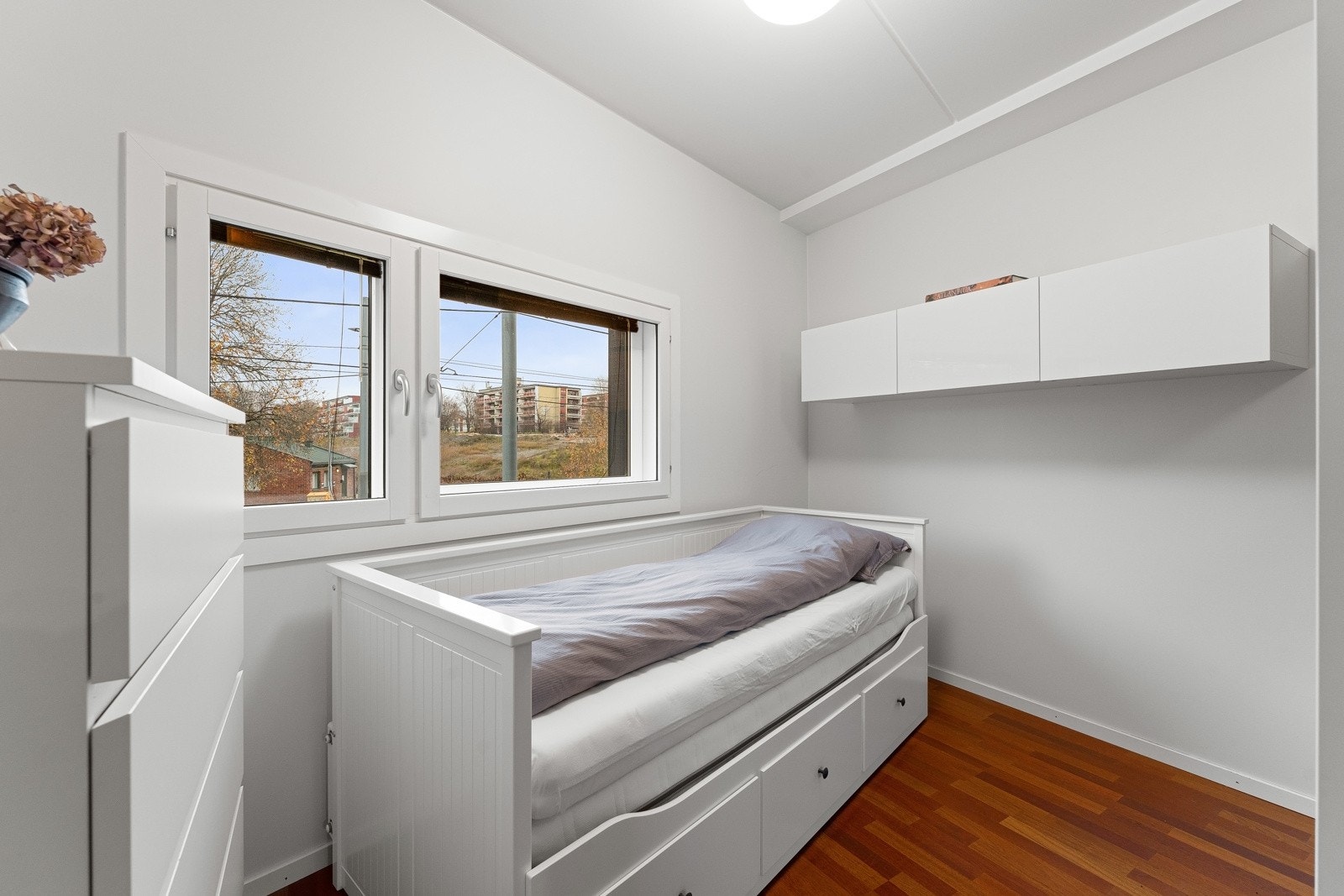 Egnet som soverom, gjesterom og/eller hjemmekontor. Galleribilde