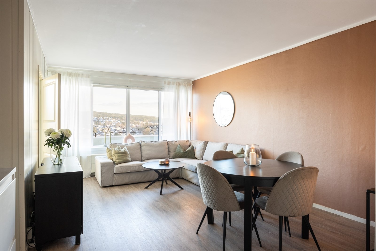 Amalie Marthinsen v/Nordvik har gleden av å presentere Nåkkves vei 5! Galleribilde