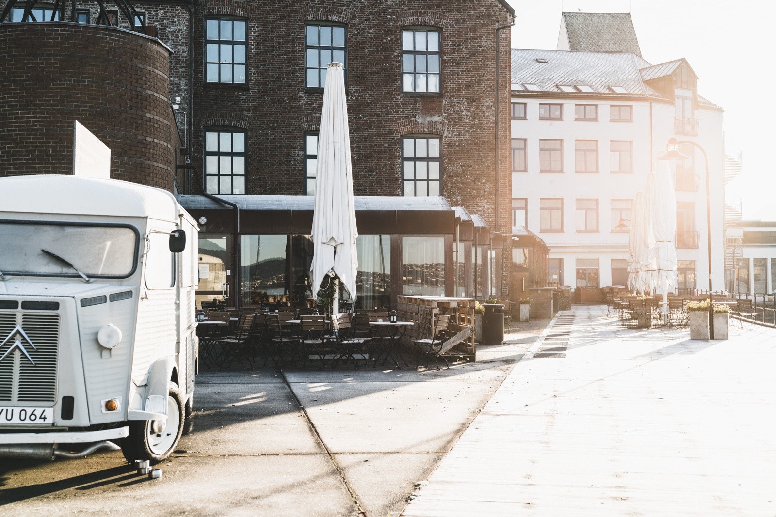 Her er også byens beste uteservering, samt flere kulturtilbud som konserter og kunstutstillinger. Galleribilde