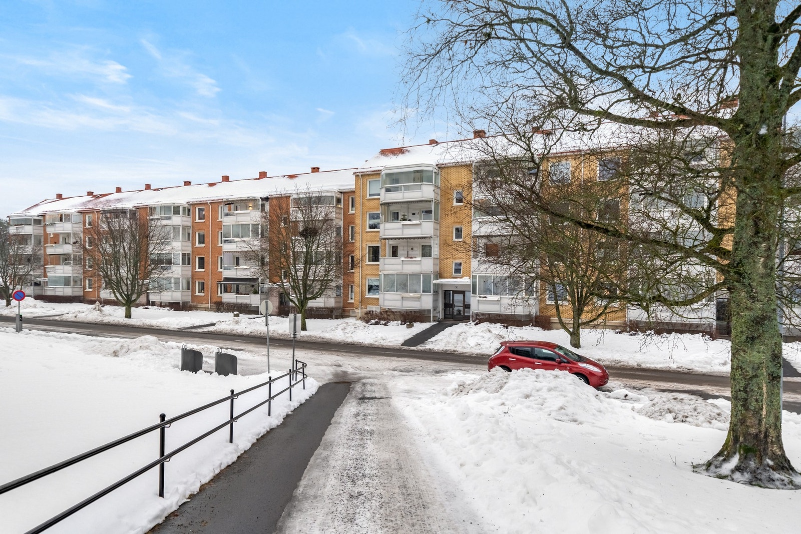 Borettslaget består av 481 andelsleiligheter. I tillegg kommer 1 tjenesteleilighet. Galleribilde