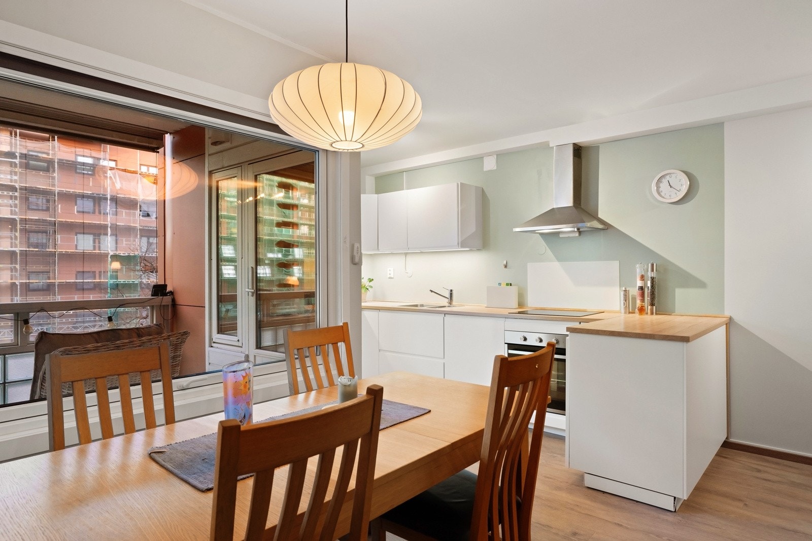 Inviter venner og familie over på et bedre måltid! Galleribilde