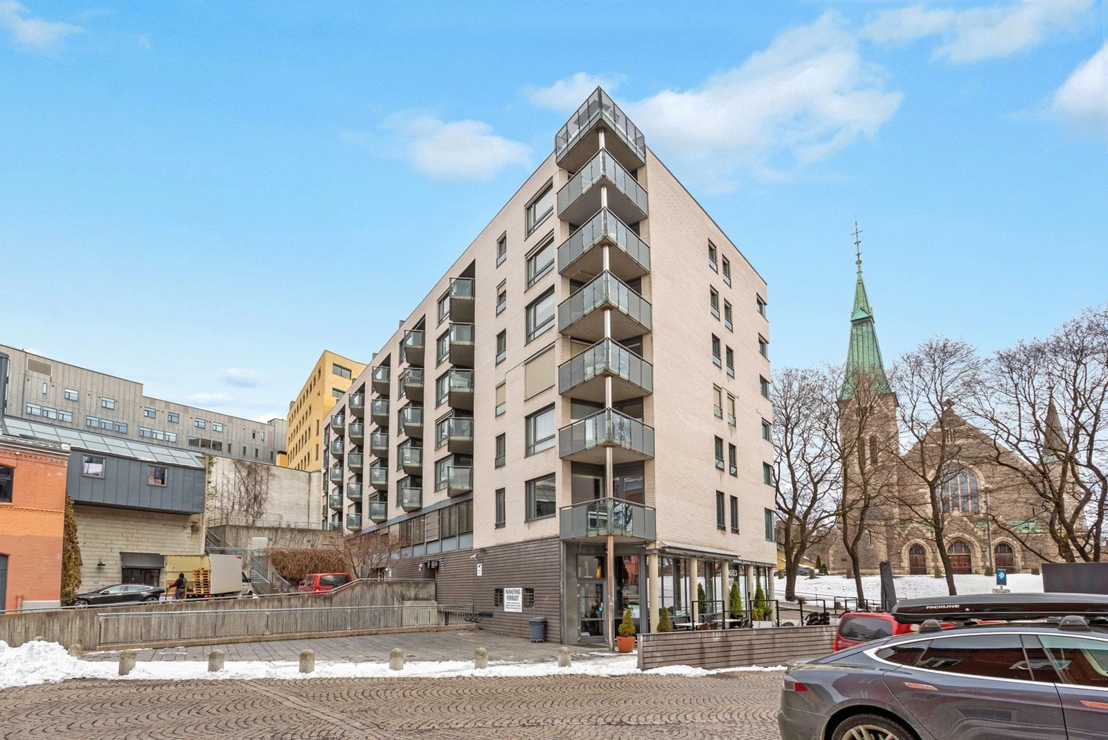 Fasade. Galleribilde