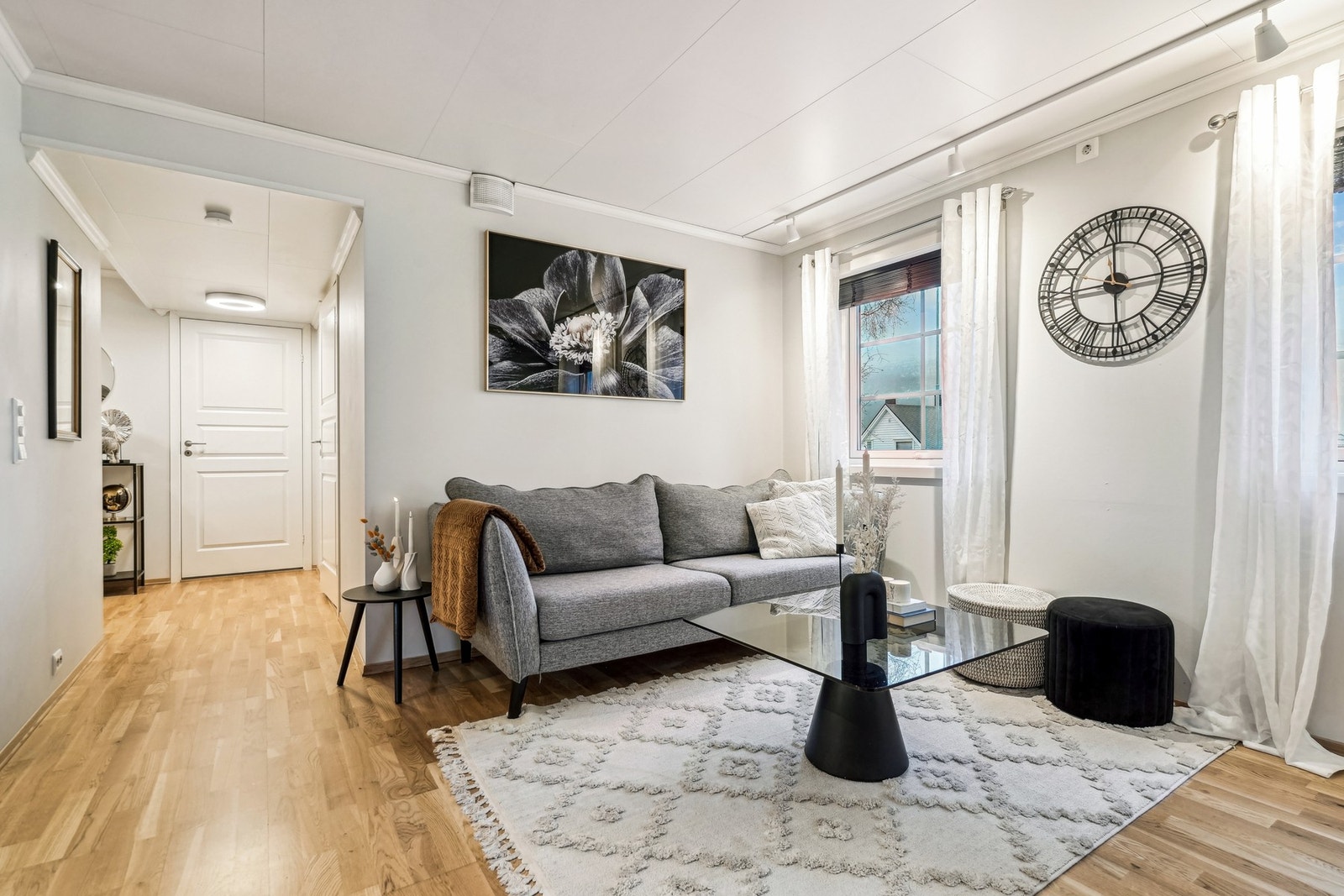 Passer ikke den oppsatte visningen? Ta kontakt med eiendomsmegler Knut Øyvind Grytten for å avtale privatvisning. Telefon: 93 20 16 98 | E-post: kg@eie.no Galleribilde