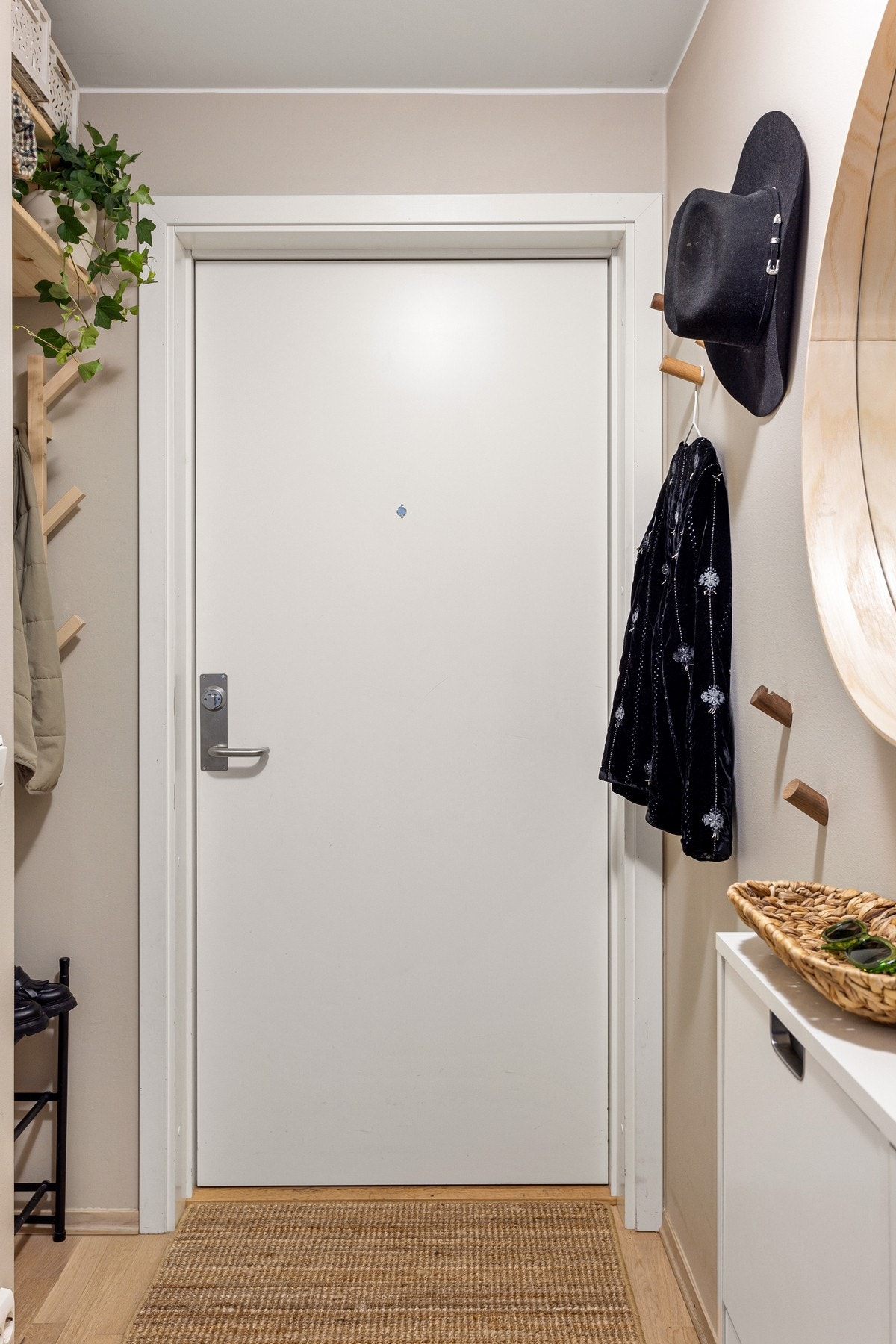 Husk å melde deg på til visning! Galleribilde