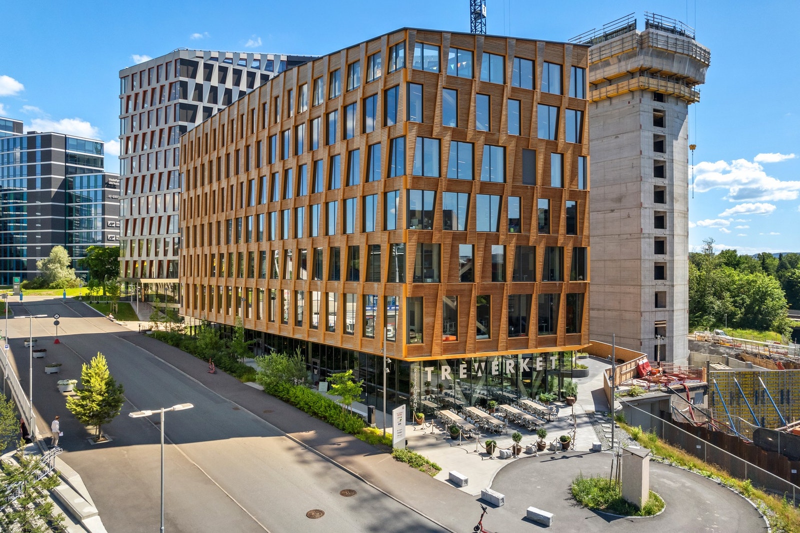 Området har i de senere årene har hatt en voldsom utvikling og fremstår i dag som et svært moderne område med kort avstand til det meste. Galleribilde