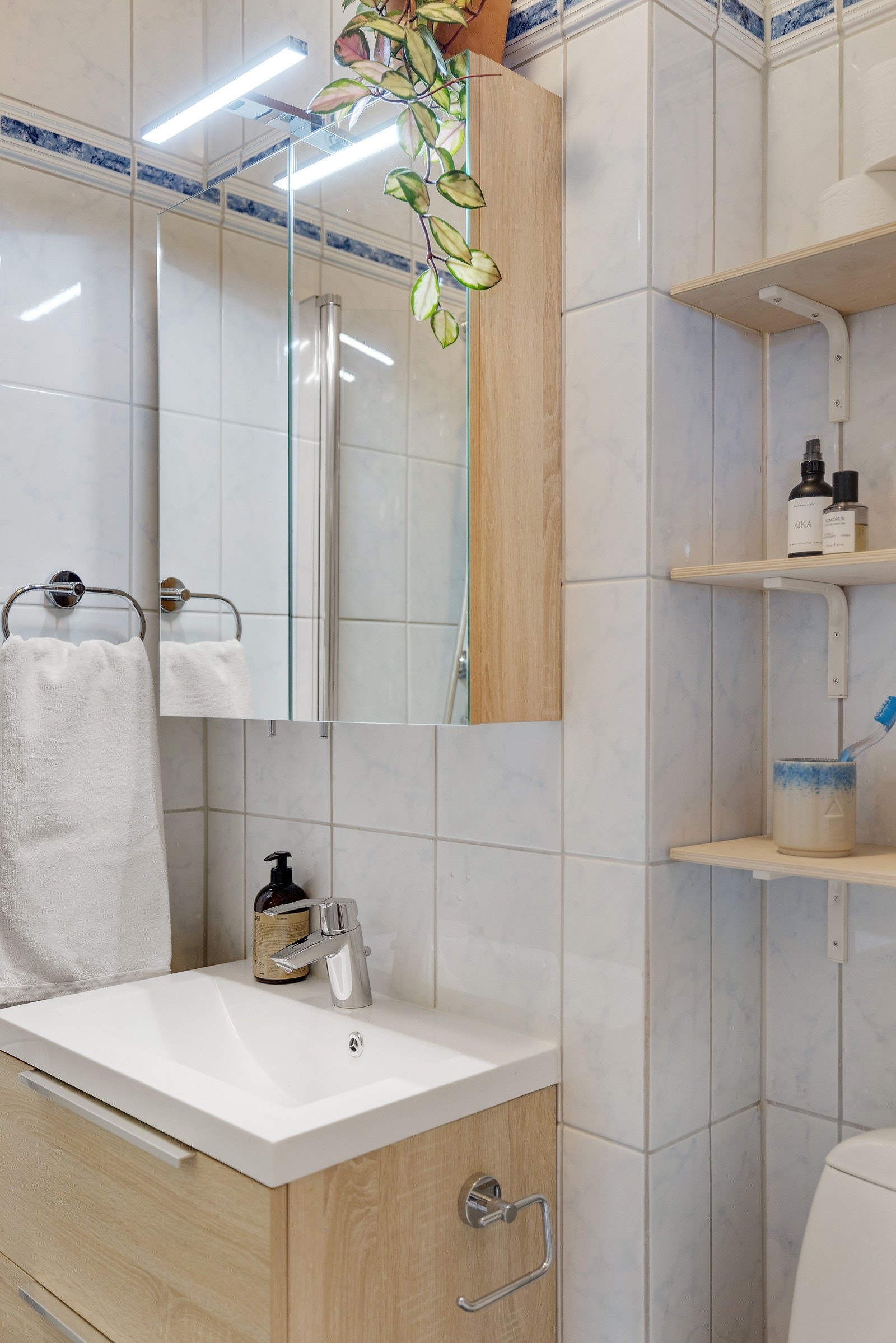 Varmtvann er inkludert i felleskostnadene. Galleribilde