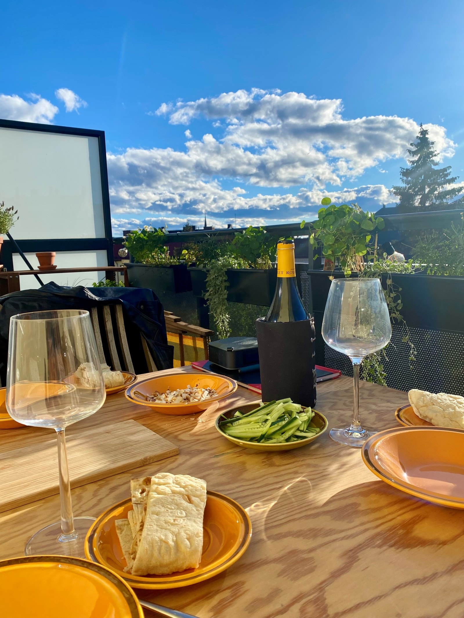 Gode solforhold fra kl 14.00 til solnedgang på sommeren. Galleribilde