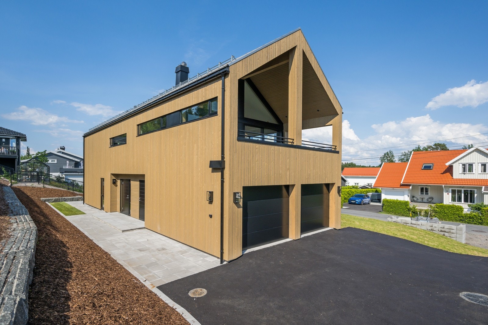 Vi i EIE ønsker velkommen til en hyggelig visning! Galleribilde