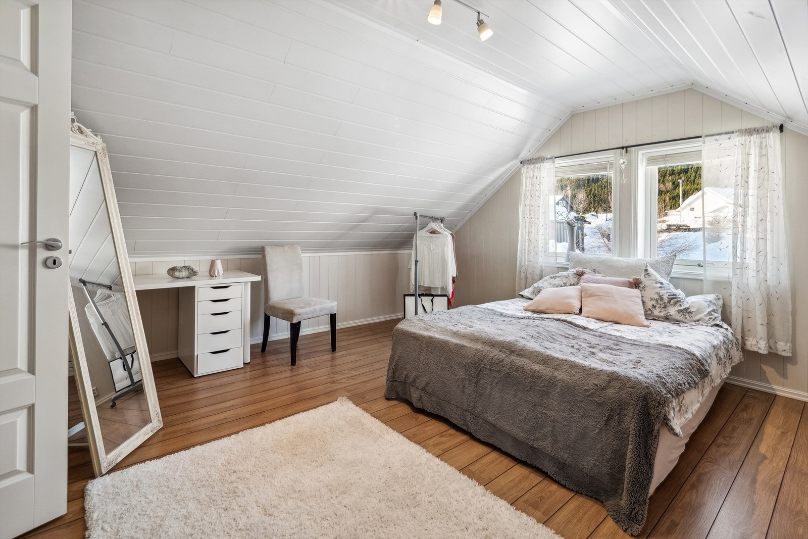 Soverom 2 i loftsetasjen. Galleribilde