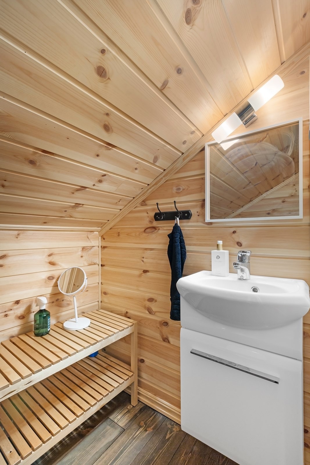 På loftet er det også etablert praktisk toalettrom Galleribilde