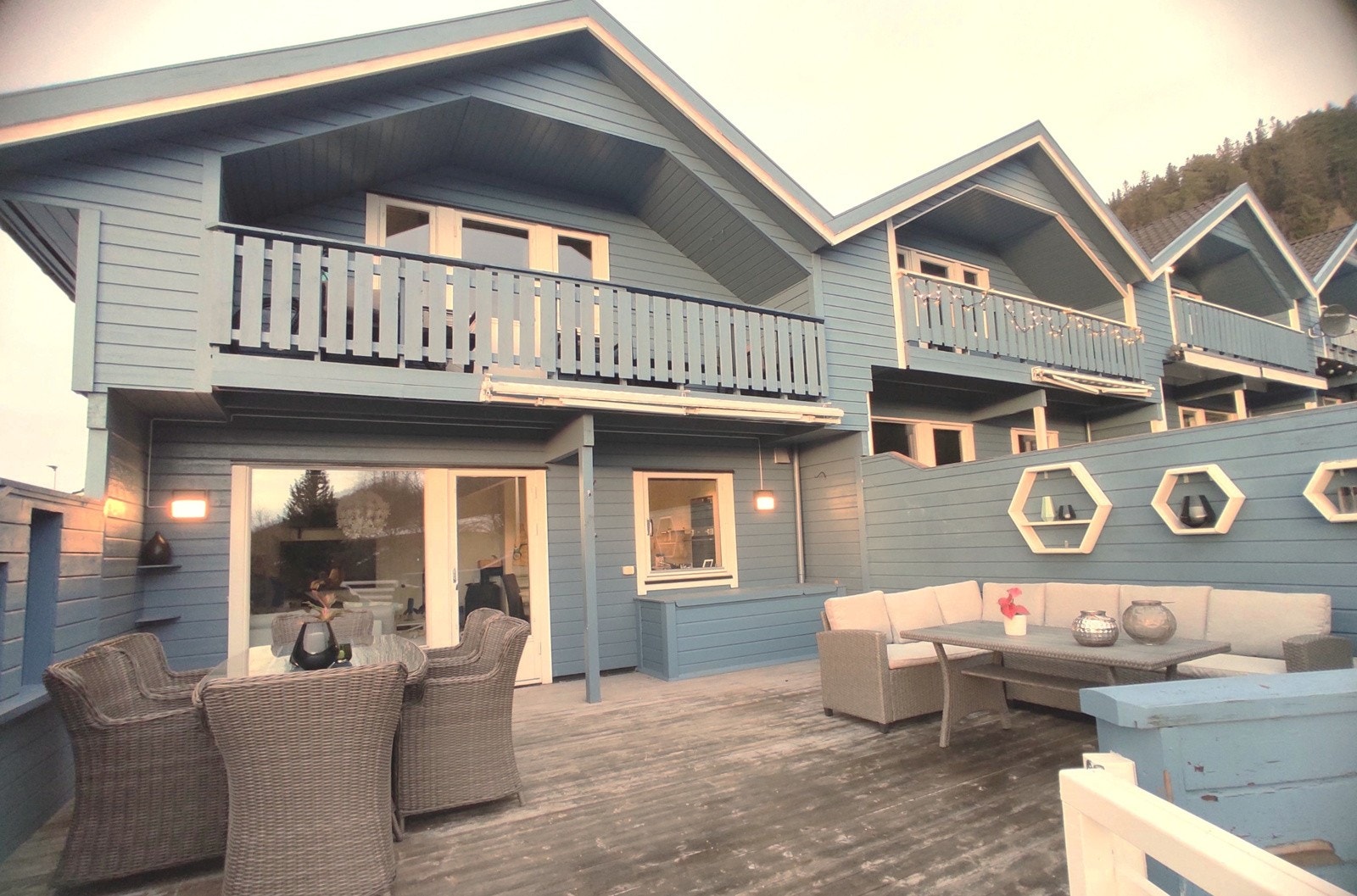 Bilde tatt av selger. Galleribilde