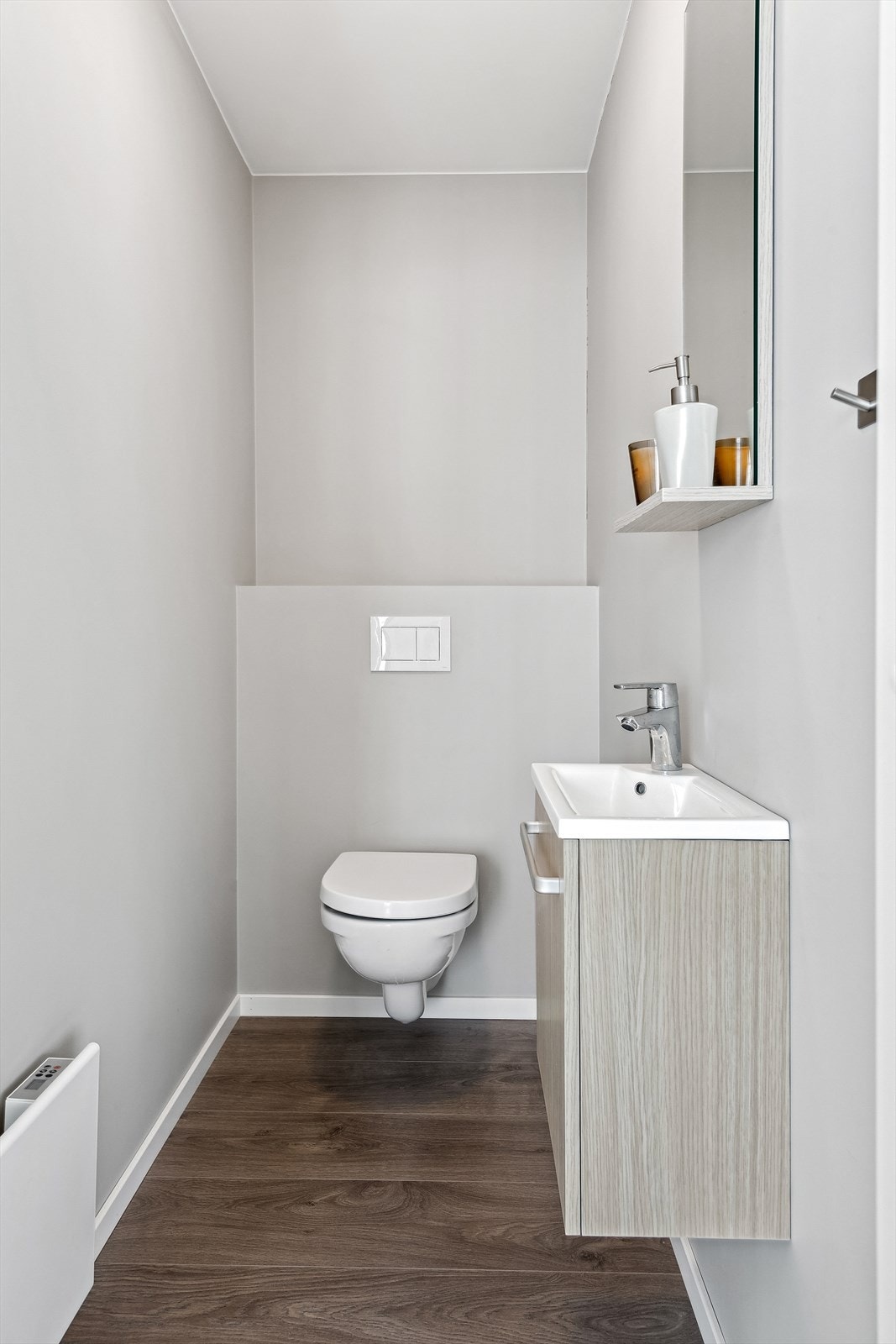 Praktisk med separat toalettrom i 2. etasje. Galleribilde